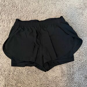 Vuori Black Women's Athletic Layered running Shorts